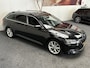 Skoda Superb COMBI 1.8 TSI STYLE BUSINESS AUTOMAAT GROOT NAVIGATIE CRUISE CONTROL STOELVERWARMING TREKHAAK LM VELGEN 18 INCH & INCL WINTERSET