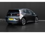 Volkswagen ID.3 First Plus 58 kWh | Achteruitrijcamera | Stoel/Stuurverwarming | IQ. Light |