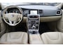 Volvo V60 Cross Country 2.0 D3 Summum Business Lederen interieur, Schuif- kanteldak, Cruise control, Navigatie, Voorstoelen en achterbank verwarmbaar
