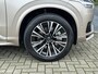 Volvo XC90 2.0 T8 Plug-in hybrid AWD Ultra Dark | Luchtvering | Bowers&Wilkins | Massage | HUD | Trekhaak | 360 camera |