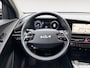 Kia Niro 1.6 GDi Hybrid DynamicPlusLine | Parkeersensoren Voor + Achter | Schuif / Kanteldak | Camera Achter | Apple Carplay / Android Auto | Licht + Regensensor | Stoel + Stuurverwarming | Elektrische Achterklep | Cruise Control Adaptief |