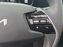 Kia Niro EV DynamicPlusLine 64.8 kWh | Trekhaak | Stoel en stuurverwarming | Schuifdak | Dodehoekdetectie | Adaptieve cruise control | Parkeersensoren voor en achter |