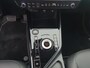 Kia Niro EV DynamicPlusLine 64.8 kWh | Trekhaak | Stoel en stuurverwarming | Schuifdak | Dodehoekdetectie | Adaptieve cruise control | Parkeersensoren voor en achter |