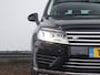 Volkswagen Touareg 3.0 TDI Exclusive Series | Luchtvering | Trekhaak (3500kg) | Panoramadak | Dealer onderhouden | Leder | Camera |
