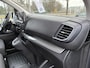 Opel Vivaro-e Electric L3 75 kWh/136Pk Automaat | Climate control | Navigatie | Camera | Cruise control | 3-Persoons | Laadruimte betimmering | 17" LM-Velgen