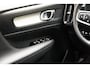 Volvo XC40 T4 Recharge Inscription Expression [ Apple/Android Comfortstoelen PDC Clima ]