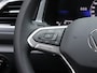 Volkswagen T-Roc Life Edition 1.0 TSI 116pk | Trekhaak | Achteruitrijcamera | Parkeersensoren | 17" velgen |