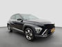 Hyundai Kona 1.6 GDI 141pk HEV Comfort Smart | Camera | Draadloos carplay | Climate control | Adaptive cruise control | Dodehoekdetectie | Elektrische achterklep | Full Led koplampen | 18'' velgen | Stuurverwarming | Stoelverwarming