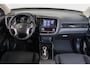 Mitsubishi Outlander 2.4 PHEV Pure, LED, Trekhaak, Navigatie, Stoelverwarming, Apple CarPlay/Android Auto