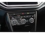 Volkswagen T-Roc 1.5 TSI Sport / Trekhaak / Panoramadak / Virtual Cockpit / CarPlay / 17'' / LED Koplampen / DAB / ACC