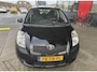 Toyota Yaris 1.3 VVTi Sol MMT Automaat Zwart 2e Eigenaar