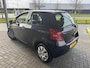 Toyota Yaris 1.3 VVTi Sol MMT Automaat Zwart 2e Eigenaar