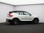 Volvo XC40 Recharge P8 AWD R-Design / Trekhaak / Panoramadak / Lederen Bekleding / 20" Wielen / Stoel+Stuurverwarming / All-Season Banden /