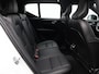 Volvo XC40 Recharge P8 AWD R-Design / Trekhaak / Panoramadak / Lederen Bekleding / 20" Wielen / Stoel+Stuurverwarming / All-Season Banden /