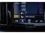 Volvo XC60 2.0 T8 Twin Engine AWD R-Design, Luchtvering, H&K