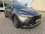 Toyota C-HR 1.8 Hybrid 140 Team Player BI-TONE RIJKLAAR MET GARANTIE