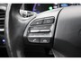 Hyundai Kona Electric EV Premium 64 kWh | NL-AUTO! | LEDER | CAMERA | DODE HOEK | ADAPTIVE CRUISE | ELEKTR. STOEL | STOELVERWARMING | PARK SENS V+A | PRACHTIGE STAAT!