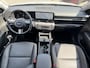 Hyundai Kona 1.6 GDI HEV Premium | Two-Tone Lakkleur | Stoelverwarming + -Ventilatie | 360° Camera | Leder | Navigatie | Apple Carplay/Android Auto | Geheugenstoel