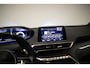 Peugeot 5008 1.2 PureTech GT-Line Avantage Sport (PANORAMADAK,CARPLAY,3D VIEW,CAMERA,SFEERVERLICHTING,ELECTRISCHE STOELEN,GETINT)