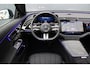 Mercedes-Benz E-klasse Estate 300 e Premium+ AMG Line | Airmatic | Hyperscreen | Distronic+ | Memory | Massage | Burmester | Stoelventilatie | 3D-Display | HUD | Verwarmd Stuurwiel | Trekhaak | Digital Light |