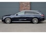 Mercedes-Benz E-klasse Estate 300 e Premium+ AMG Line | Airmatic | Hyperscreen | Distronic+ | Memory | Massage | Burmester | Stoelventilatie | 3D-Display | HUD | Verwarmd Stuurwiel | Trekhaak | Digital Light |