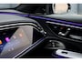 Mercedes-Benz E-klasse Estate 300 e Premium+ AMG Line | Airmatic | Hyperscreen | Distronic+ | Memory | Massage | Burmester | Stoelventilatie | 3D-Display | HUD | Verwarmd Stuurwiel | Trekhaak | Digital Light |