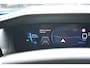 Peugeot e-2008 EV GT Pack 50 kWh 3 Fase 92%SOH! | Schuif-/Kanteldak | Alcantara | Stoelverwarming | Adaptive Cruise | Dodehoek-Detectie | Achteruitrijcamera | !!
