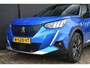 Peugeot e-2008 EV GT Pack 50 kWh 3 Fase 92%SOH! | Schuif-/Kanteldak | Alcantara | Stoelverwarming | Adaptive Cruise | Dodehoek-Detectie | Achteruitrijcamera | !!