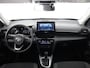 Toyota Yaris Cross 1.5 HYBRID BI-TONE MET LUXERY PACK GARANTIE-2033 CLOUD NAVIGATIE .CLIMA.CRUISE.KEYLESS.