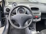 Peugeot 107 1.0-12V XS AUTOMAAT, 137Dkm, 5-Drs, A/C, Elec.ramen, Centr.vergr, – Inruil Mogelijk –