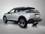 Peugeot 2008 1.2 Hybrid Allure 145pk Automaat | Navigatie | Climate Control | Adaptieve Cruise Control | Camera Voor + Achter | Full-LED Koplampen | 17" LMV | Keyless Entry/Start | Apple Carplay/Android Auto |