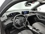 Peugeot 2008 1.2 Hybrid Allure 145pk Automaat | Navigatie | Climate Control | Adaptieve Cruise Control | Camera Voor + Achter | Full-LED Koplampen | 17" LMV | Keyless Entry/Start | Apple Carplay/Android Auto |