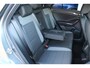 Volkswagen T-Roc 1.5 TSI 150pk R-Line DSG Automaat Navigatie by APP / Panorama dak / LM 18 inch / Park Assist / Camera / Elektr klep