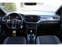 Volkswagen T-Roc 1.5 TSI 150pk R-Line DSG Automaat Navigatie by APP / Panorama dak / LM 18 inch / Park Assist / Camera / Elektr klep