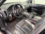 Porsche Cayenne 4.8 S Luchtvering/ Schuifdak / Youngtimer / Mooie staat