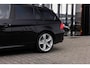 BMW 3-Serie Touring 330i, 272 PK, Pano, Trekhaak, PDC, Cruise!
