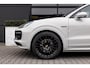 Porsche Cayenne Coupé 3.0 E-Hybrid, *Krijt*, Sportdesign, 1e eigenaar, NL Auto!