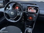 Toyota Aygo 1.0 VVT-i x-cite | Airco | Dealer ond. | Camera