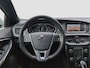 Volvo V40 2.0 T4 190 pk R-Design | Panoramadak | Trekhaak | Stoelverwarming | Navigatie