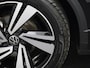 Volkswagen T-Roc 1.5TSI/150PK R-Line DSG · Apple/Android · Camera + Parkeersensoren · Stoelverwarming · Garantie t/m 27-03-2027