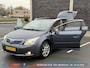Toyota Avensis Wagon 2.0 VVTi Executive Business | Automaat | Leder | Navi | Pano | Camera | Xenon | Topuitvoering