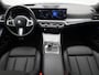 BMW 3-Serie Touring 320e M-Sport | PANO | CAMERA | HUD | STOELVERWARMING