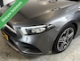 Mercedes-Benz A-klasse 180 Buss Solution AMG | Navi | LED | Camera | CarPlay | Cruise | Virtual | Keyless | PDC | Sfeerverl | Org NLD |