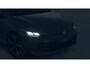 Volkswagen Golf Life Edition eHybrid | 'App-Connect' draadloze smartphone integratie | Achterbank in ongelijke delen neerklapbaar incl. middenarmsteun en doorlaadmogelijkheid | Afstandscontrolesysteem (Front Assist)