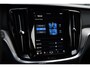 Volvo V60 2.0 T8 Plug-in hybrid AWD Plus Dark