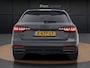 Audi A4 Avant 40 TFSI Quattro S Line | Pano dak | Trekhaak | Camera | Elekt Achterklep | Head Up | Stoelverwarming v+a | ACC | 19" |