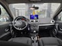 Renault Clio 1.2 Collection met Airco !!! Navigatie !!! Cruise !!! Nieuwe apk !!!
