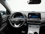 Hyundai Kona Electric EV Fashion 64 kWh | Apple Carplay | Achteruitrijcamera | Parkeer sensoren achter |