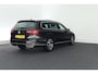 Volkswagen Passat Variant 2.0 TDI 150pk Connected Series Plus Trekhaak Camera Leder Stoelverwarming Panoramadak