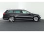 Volkswagen Passat Variant 2.0 TDI 150pk Connected Series Plus Trekhaak Camera Leder Stoelverwarming Panoramadak